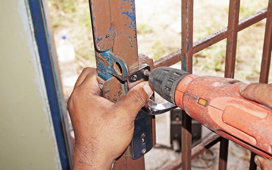 serrurier prix changement serrure Courbevoie